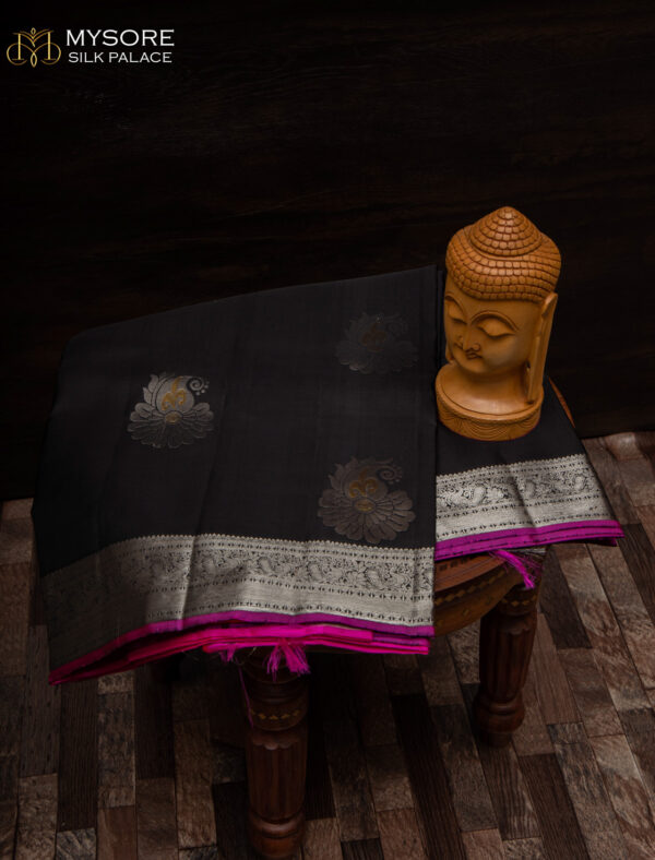 Black kanchi saree ST