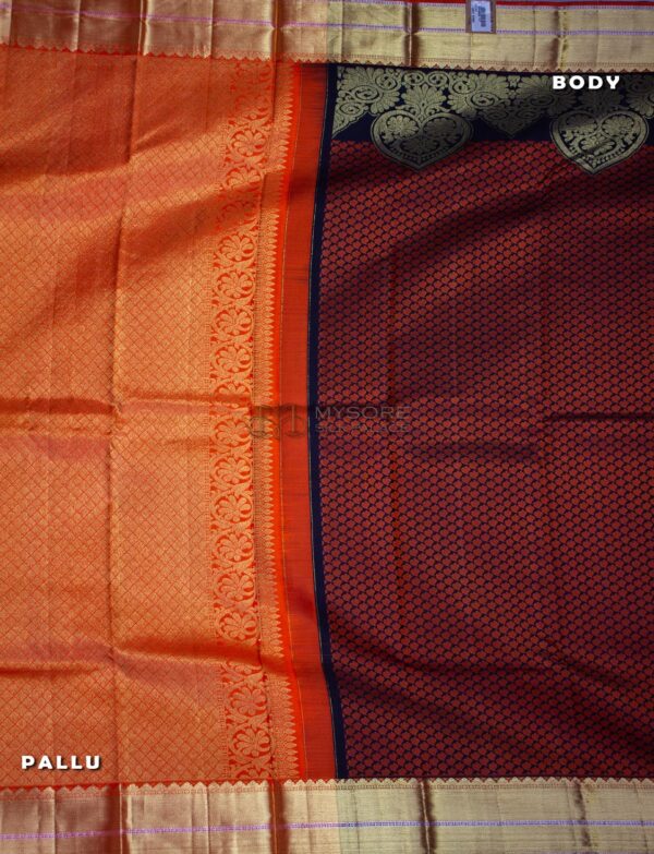 Big black double border pure handloom kanchipuram ST - Image 2